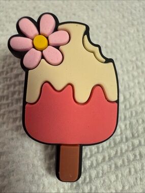 Cute Flower Ice Cream Popsicle shoe charm - Pink & Cream/white